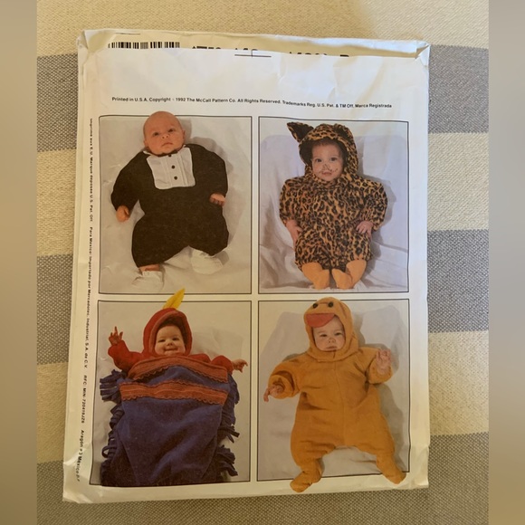1990s Mc Calls Costume Sewing Pattern-Halloween Tots - Picture 2 of 2